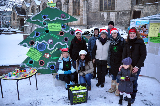 Dit team van basisschool Reynaert verzamelde 200 euro voor Music For Life.