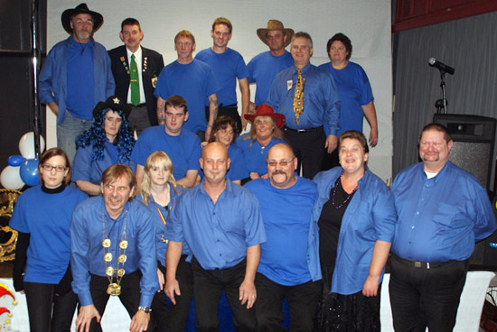 de ganse groep carnavalisten van De Beverkes