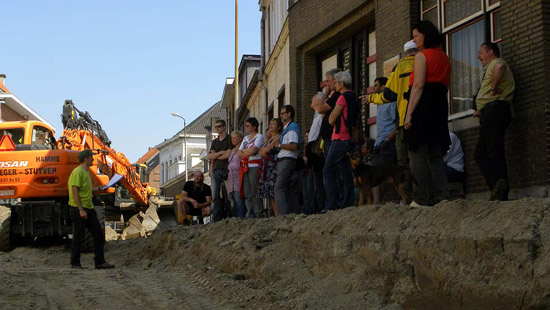 Hooftman vertelde bij elke bezienswaardig gebouw een interessant weetje.